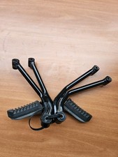 Pedane Posteriori Passeggero Moto Guzzi V7  2021 2024