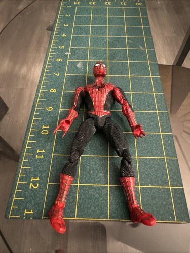 Rara action figure - twist, n'