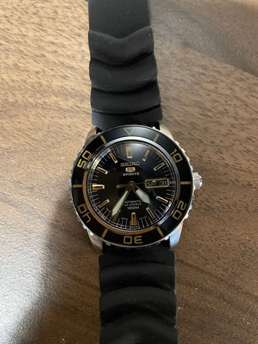 Seiko sports snzh57j1 - 5,