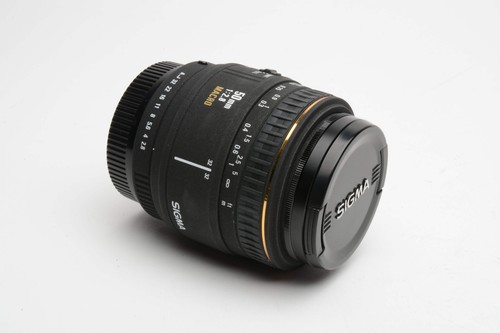 Sigma 50mm macro 1 - ex, f2.8