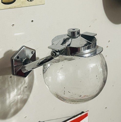 Dispenser sapone basculante