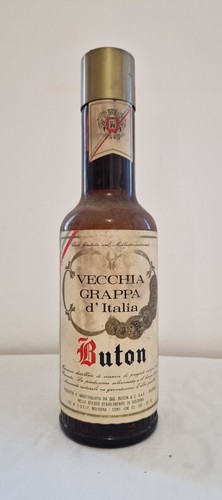 Vecchia grappa italia buton - vecchia,