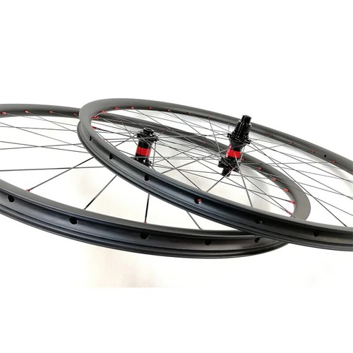 Set ruote asimmetriche - , in