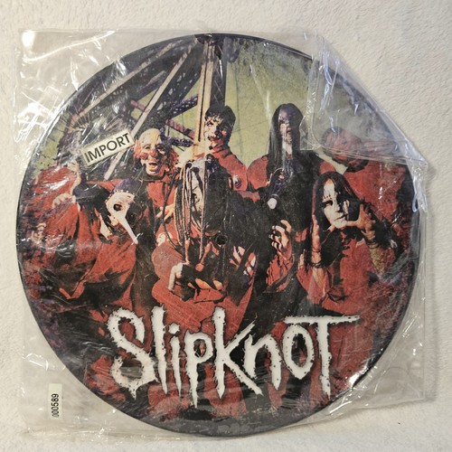 Slipknot self titled picture - slipknot,
