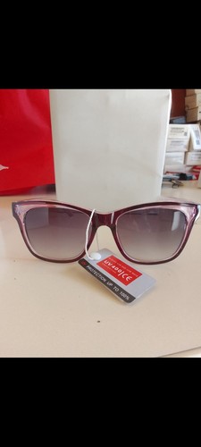 Piccolo stock occhiali sole - stock,