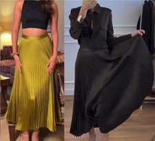 ZARA GONNA A PIEGHE FLUENTE IN RASO LUCIDO VITA ALTA MIDI FISARMONICA METALLICA LUCIDA