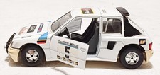 Burago Peugeot 205 Turbo  "Costa Smeralda". Scala 1/25. 4 ap. funzionanti. Ottim