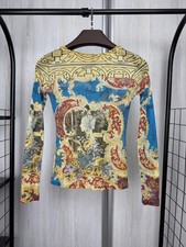 Save the Queen y2k top in rete