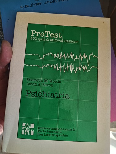 Psichiatria pretest 500 - -,