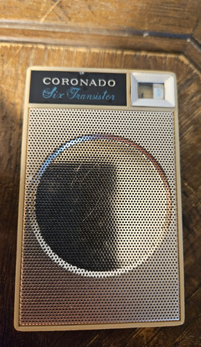 Coronado six transistor - six, radio