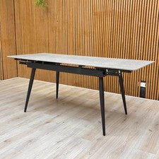 Tavolo da pranzo allungabile