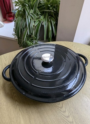 Casseruola linea ghisa nera - linea,