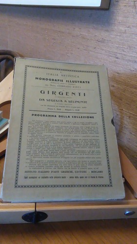 Monografie illustrate - monografie,