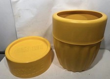 Sgabello contenitore EstaThe’ gigante pubblicitario