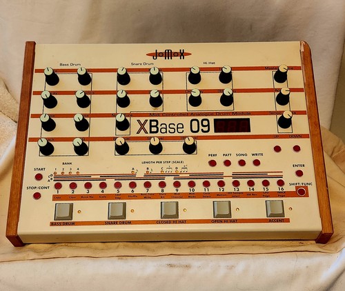 Jomox xbase con sistema - xbase, 09