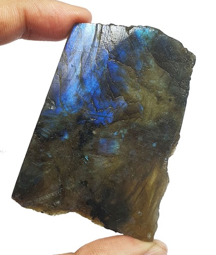 Pietra grezza cristallo grezzo