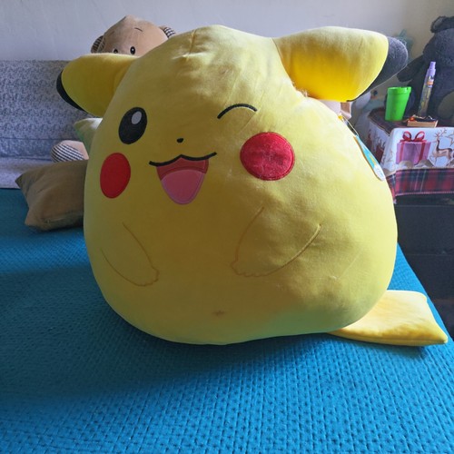 Pikachu peluche - pikachu,