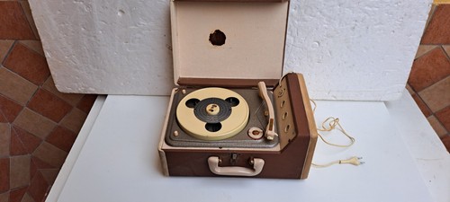 Giradischi anni vintage a - vintage,