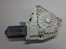 Motore alzavetro anteriore