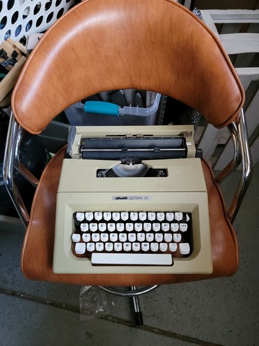 Olivetti lettera manual - 25,