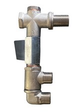 Distributore 3 Vie Con