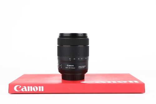 Canon 135mm 6 - 18-135mm, f3.5-5.6