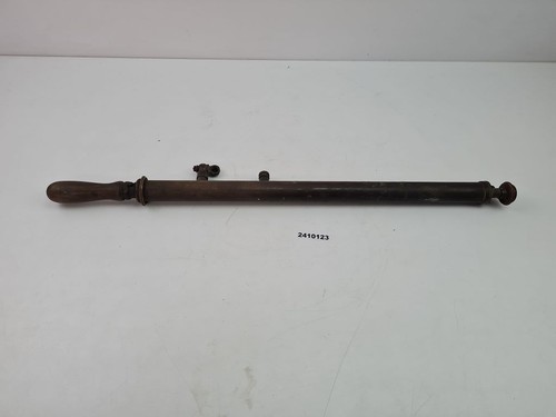 Pompa con spruzzatore metallo