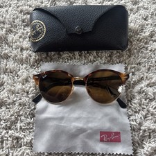 Occhiali da sole Ray Ban Clubround marrone RB4246 1160 51