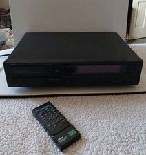Yamaha CDX-810U Lettore CD