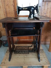 Macchina da cucire Pfaff 31 con mobile originale Non Funzionante