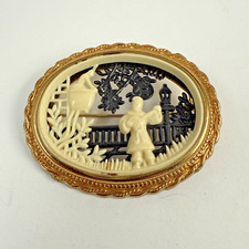 Spilla vintage CORO Pegasus