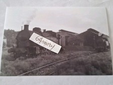 Fotografia Deposito Locomotive di Pisa Locomotive a vapore FS Gr 940.028 