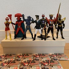 Lotto di 7 figurine Kamen
