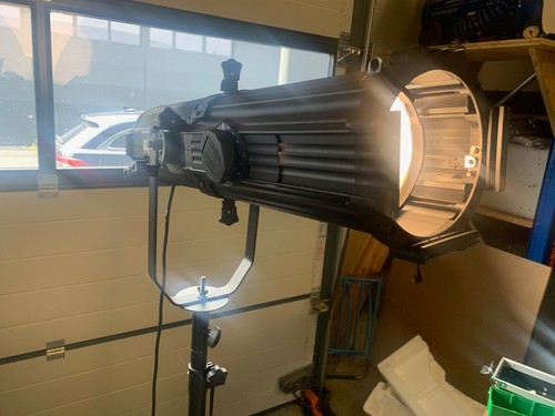 Faro profilato led 250w briteq - profilato,