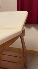 Lettino professionale da massaggio Esagono in legno Okumè