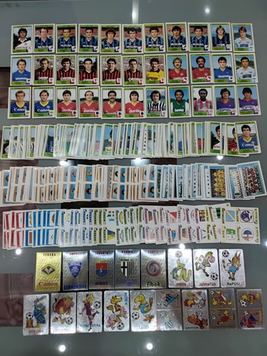 Lotto 437 figurine - figurine, calciatori