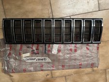 JEEP CHEROKEE GRIGLIA  ANTERIORE FRONT GRILL ORIGINALE
