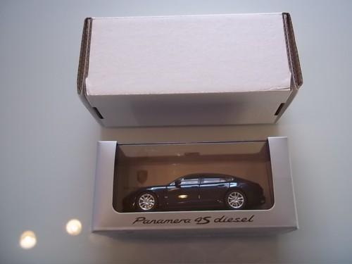 Porsche panamera diesel - porsche,