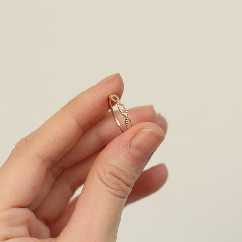 Anello fascia mezza - mezza, eternità