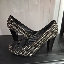 07 Scarpe Killah taglia UK 7 a