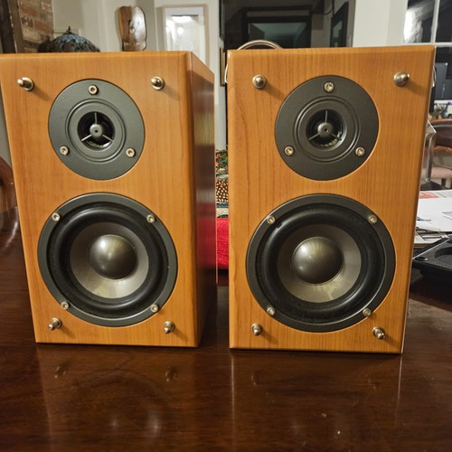 Scott parla finitura legno - scott,