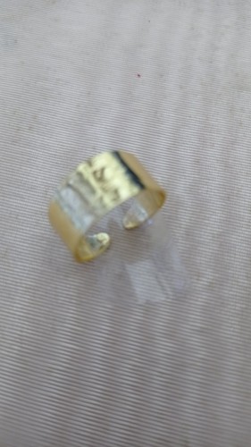 Anello metallo dorato di - anello,