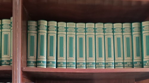 Enciclopedia treccani - enciclopedia,
