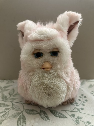 Emoto tronic furby strawberry - furby,