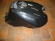 Carena serbatoio carburante