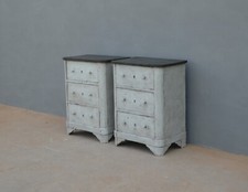 Coppia comodini mobiletti cassettiere tre cassetti laccate Shabby Chic, L 64 cm!