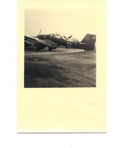 Ww2 vintage plane - vintage,