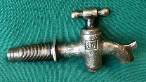 Antico rubinetto vecchia spina - rubinetto,