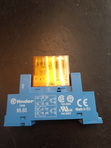 Finder rele con - con, basetta