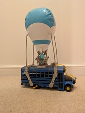 Fortnite Battle Bus con